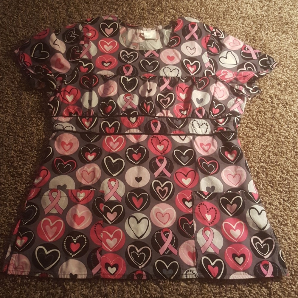 Scrub top